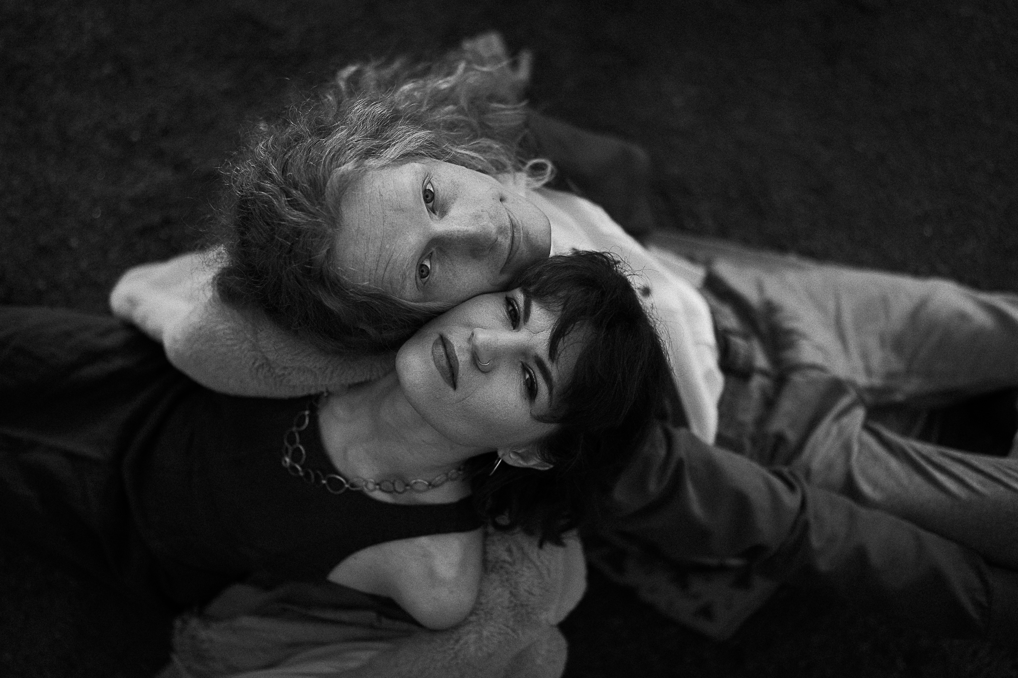 Läs mer om artikeln Porträtt innan eller efter vigseln? Så hittar ni rätt flow för er dag